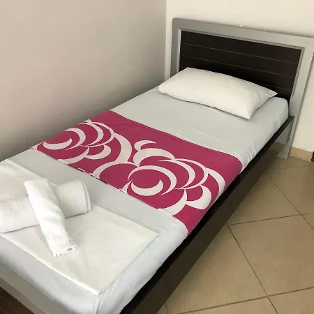Elisabeta Apartments Sarandë Exterior foto