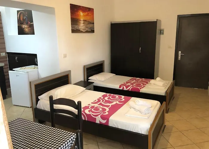 Elisabeta Apartments