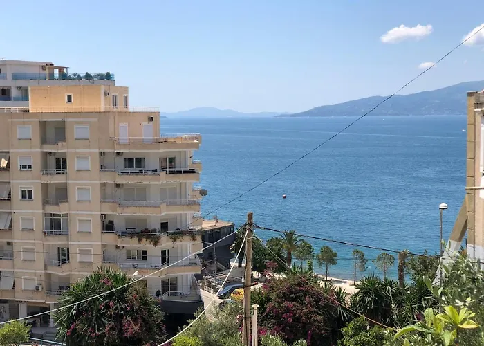 Elisabeta Apartments