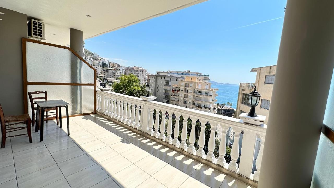 Elisabeta * Saranda